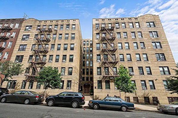 Sold by CORE | media 6