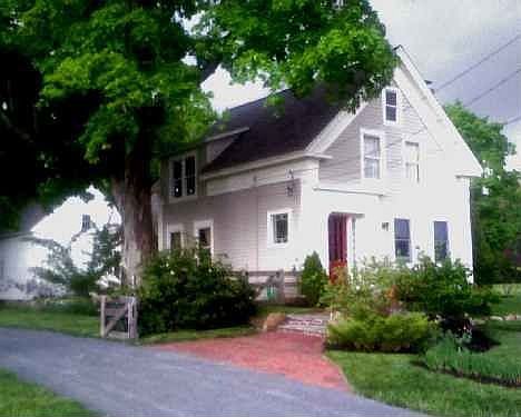 1854 updated Farmhouse