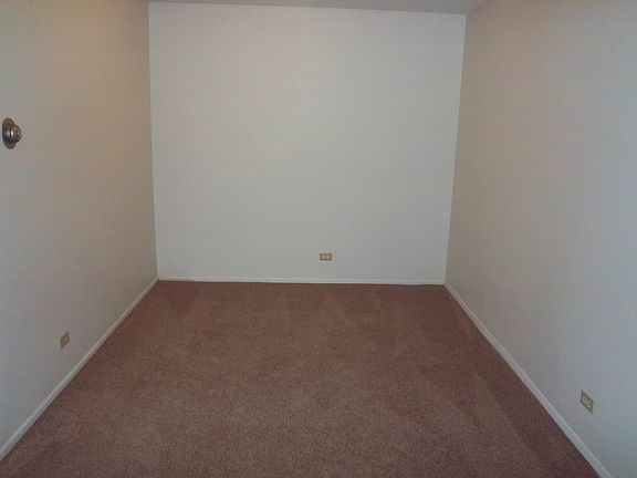5th image of 2650 Brookwood Way Dr APT 104