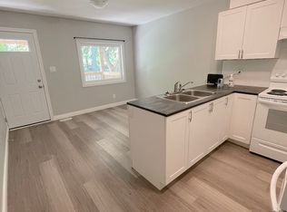 3341 Peter St, Windsor, ON N9C1J1