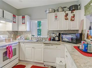 2201 Hunter Blvd, Naples, FL 34116