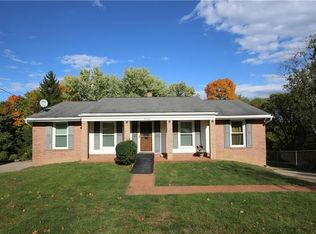 5016 Windover Dr, Pittsburgh, PA 15205