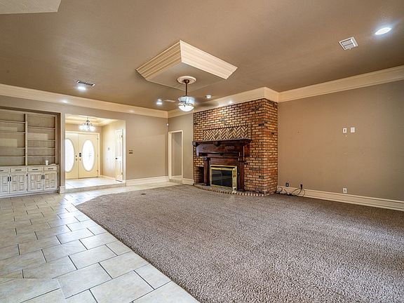2nd image of 14 Santa Ellena Ct