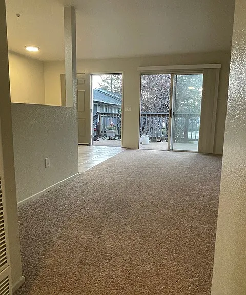 North Dutton Place Apartments — Photo 4