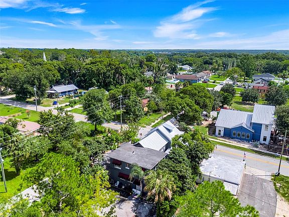 4th image of 7306 EARLWOOD AVENUE