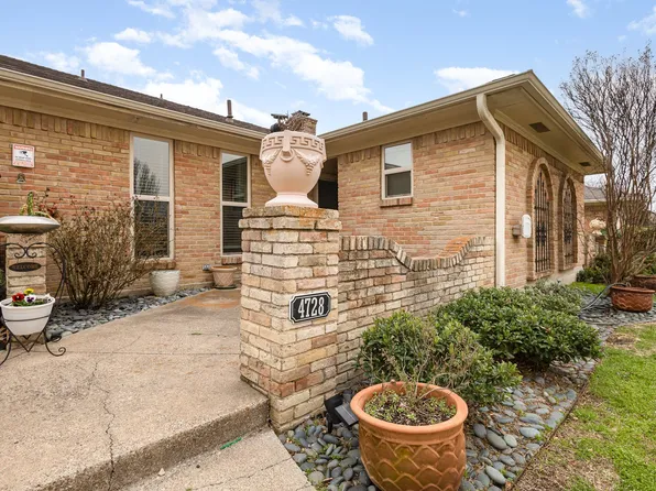 4728 Berridge Ln, Dallas, TX 75227
