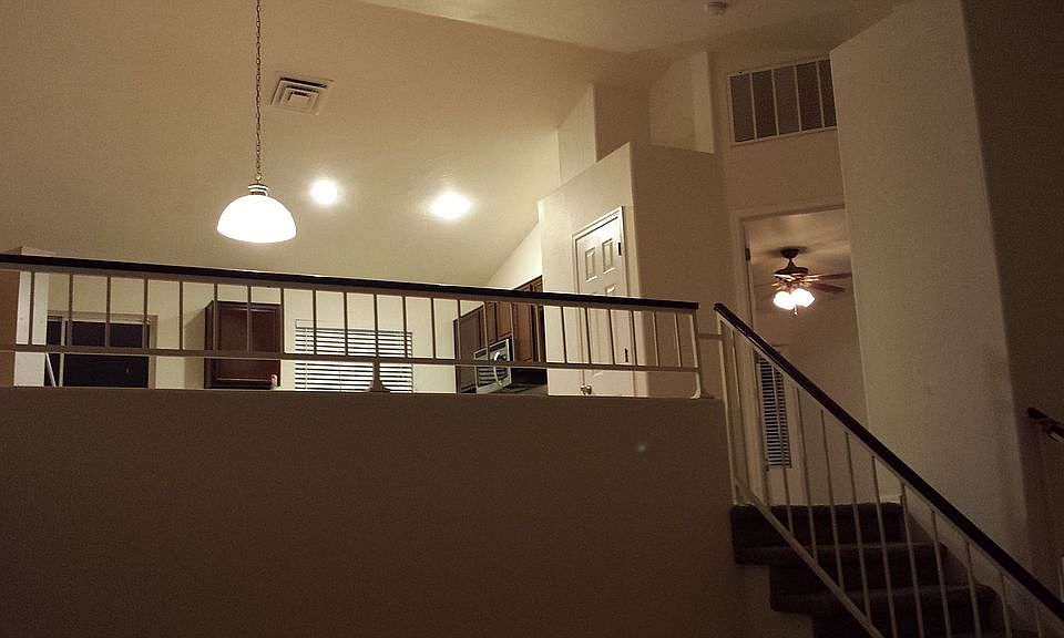 Vaulted Ceilings with recessed lights
