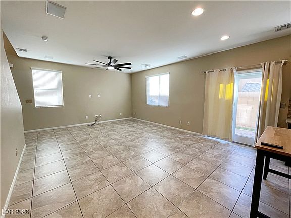 3rd image of 10979 Sardinia Sands Dr