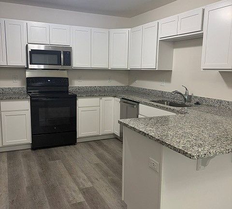 2nd image of 5 Barrington Way