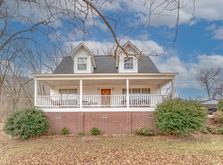 101 Star Rd, Mountain View, AR 72560