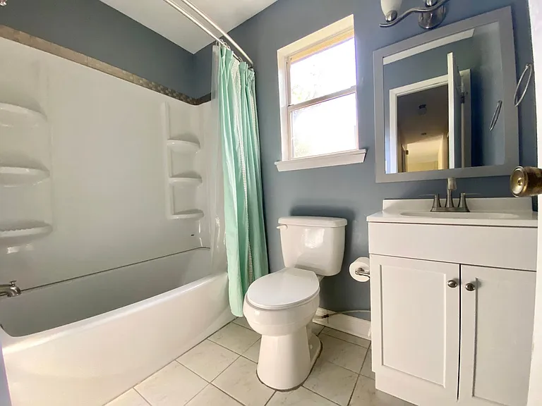 980 White Cir — Photo 11