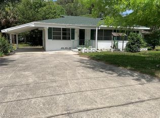 302 Paradise Dr, Deland, FL 32720