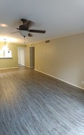 4th image of 8702 Village Dr APT 1101
