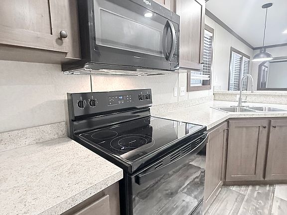 5th image of 4000 E 134th St #1003