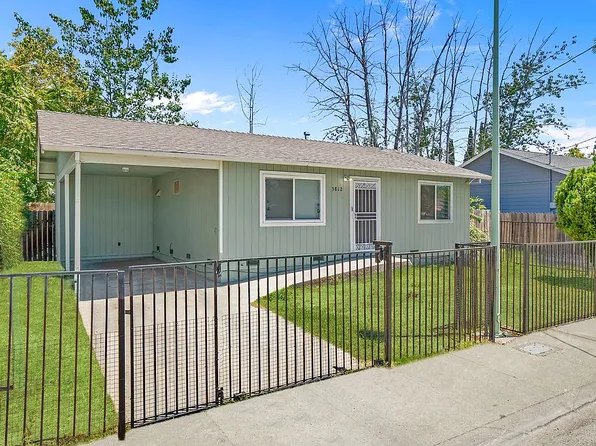 3812 Taylor St, Sacramento, CA 95838