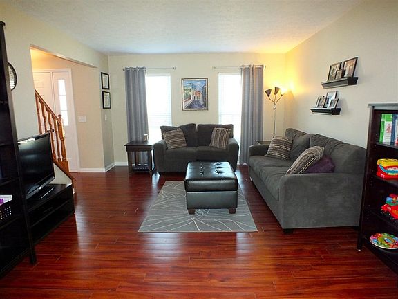 5th image of 9564 Wabash Way
