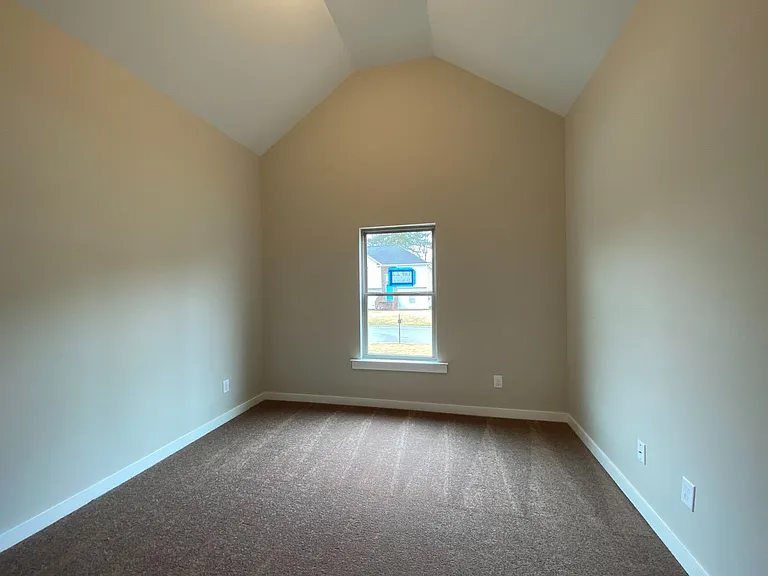 65 Red Oak Ct — Photo 31