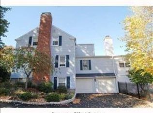 606 Ridge Rd, Wethersfield, CT 06109