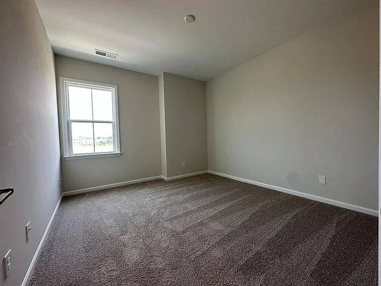 9233 Harwen Ln — Photo 17