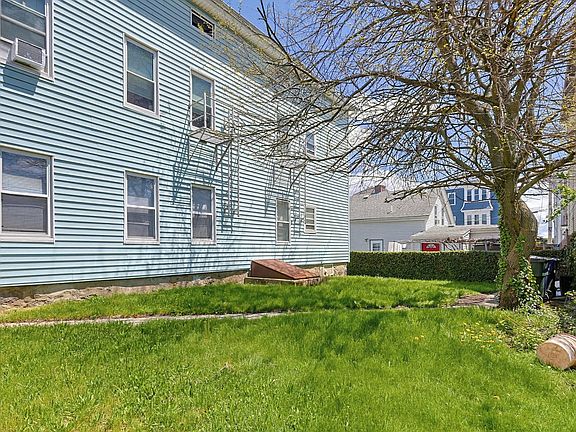 4th image of 23 Brow St