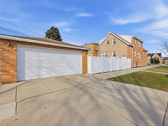 5th image of 6558 S Karlov Ave