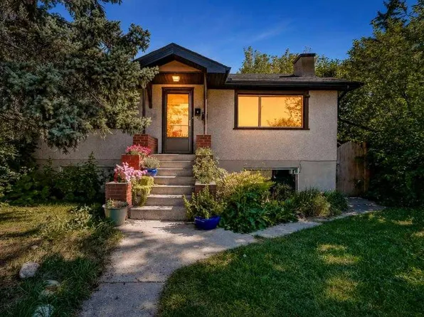 1708 W 50th St SE, Calgary, AB T2A 1S8