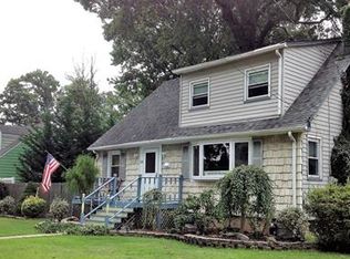 131 Warwick St, Iselin, NJ 08830