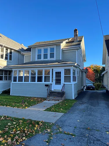 533 Whittier Ave #1 Photo 1