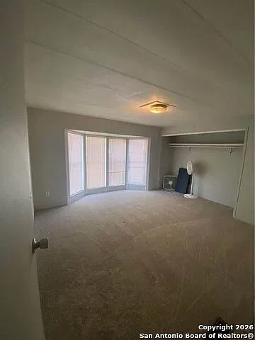 1102 Simmons Ave — Photo 4