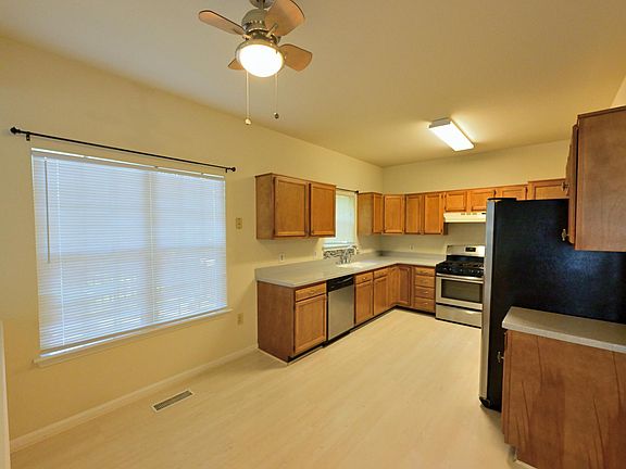 4th image of 22 Flewellen Dr