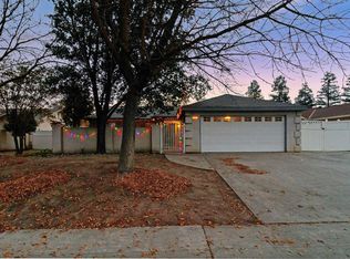 494 Armstrong Ave, Clovis, CA 93611