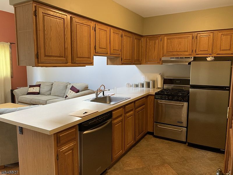 2nd image of 1 Red Lodge Dr Unit 8