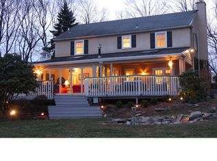 425 Old Eagle School Rd, Wayne, PA 19087