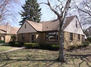 824 Manor Ct, Joliet, IL