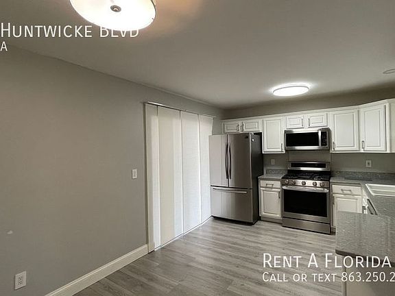 4th image of 3791 Huntwicke Blvd