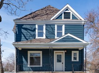900 N 8th Ave, Maywood, IL 60153
