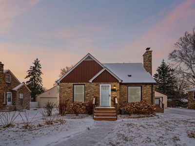 1209 Garden Ave, Roseville, MN, 55113