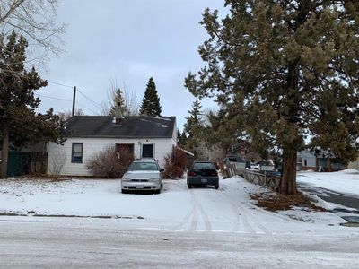 220 SE Willow Ln, Bend, OR, 97702