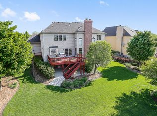 26107 W Oak Crest Ln, Plainfield, IL 60585