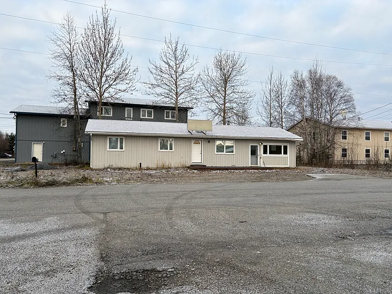 213 Yukon Dr — Photo 5