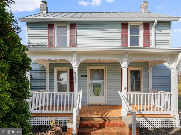 1127 Brook Creek Rd, Toms Brook, VA 22660