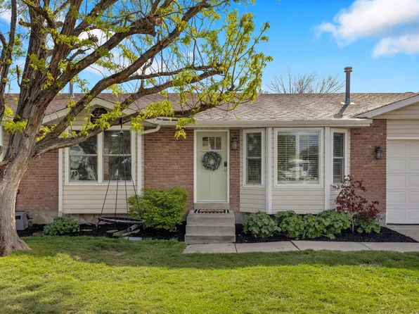 9633 S Annalyn Dr, Sandy, UT 84070