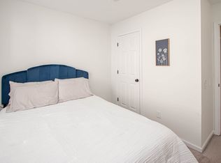 2054 McKenzie Creek Dr, Charlotte, NC 28270