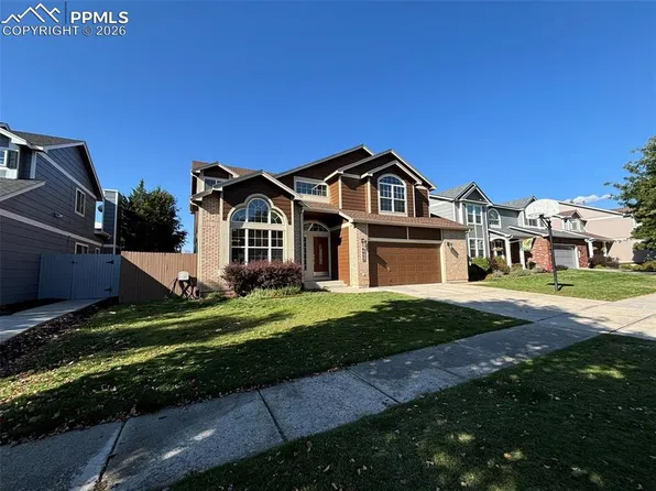 8950 Rochester Dr, Colorado Springs, CO 80920