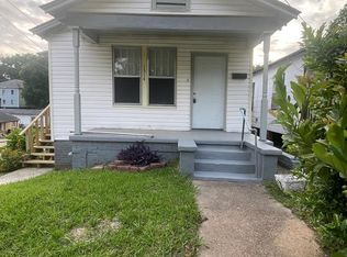1213 Farmer St, Vicksburg, MS 39183