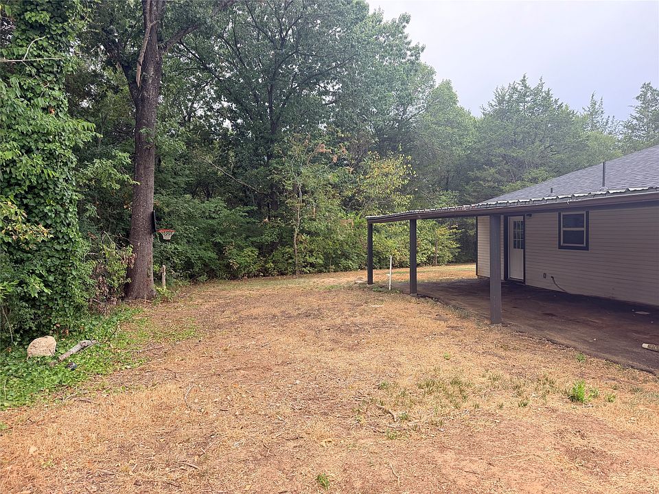 1st image of 234 Ivy Dr