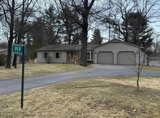 919 Stonebridge Rd, Mosinee, WI 54455