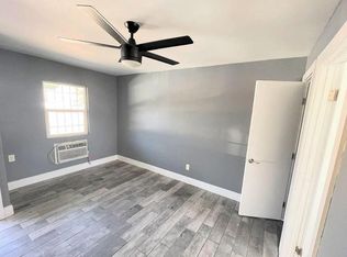 1702 N Long Beach Blvd #19, Compton, CA 90221