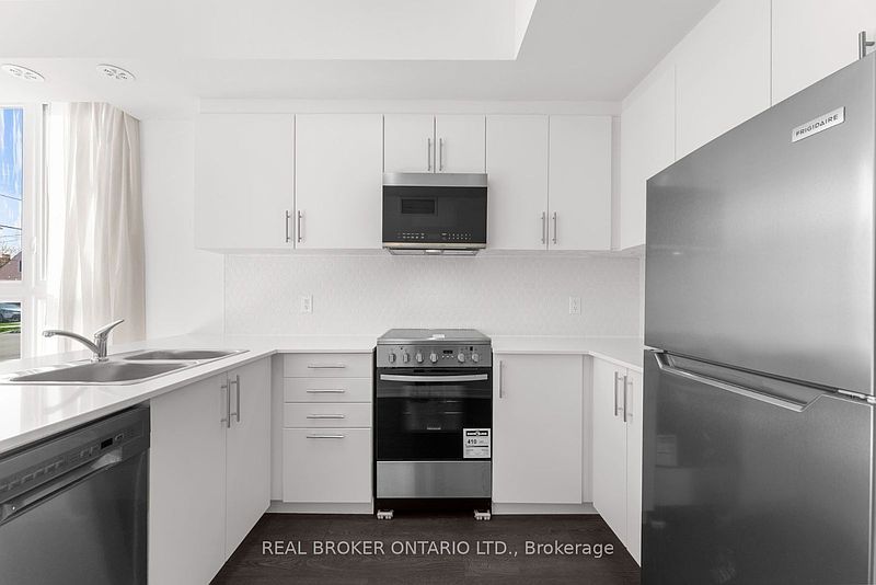 Toronto Townhouse for rent - 2 Bedrooms — photo 19
