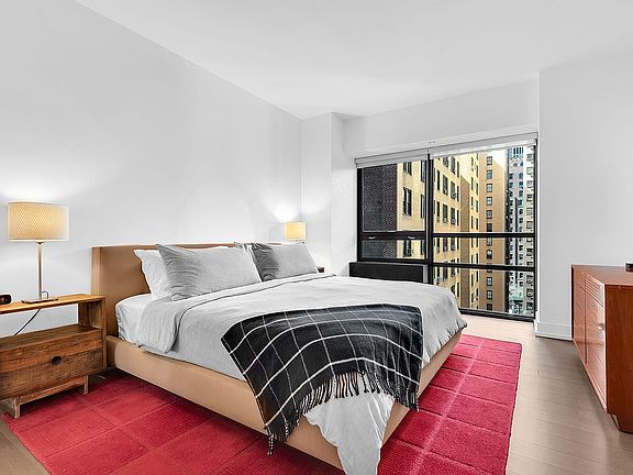 5th image of 415 E 54th St APT 8E
